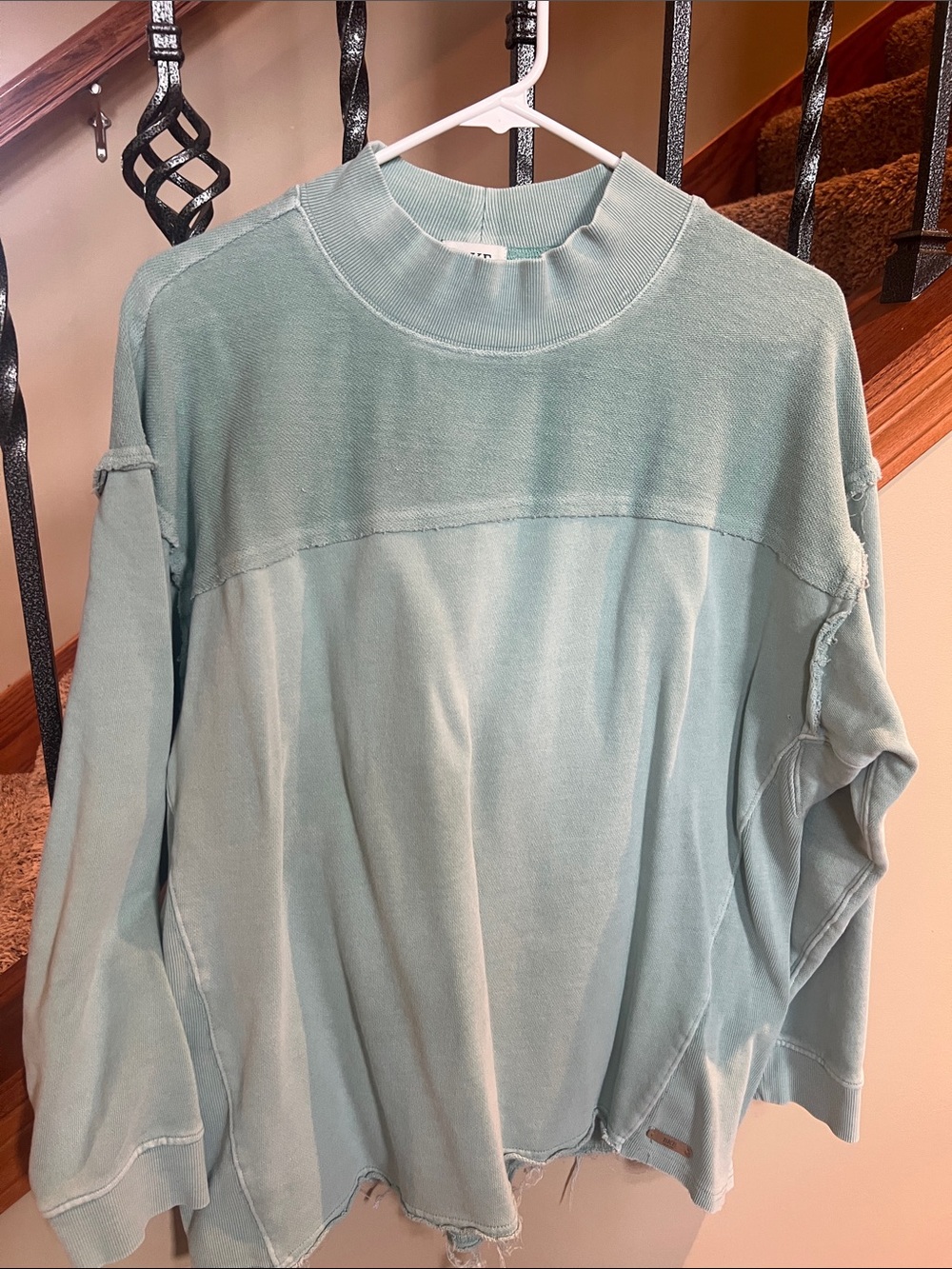 BKE Men's Crewneck Sweater in Seafoam